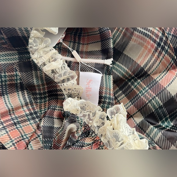 Selkie The Pointer Parliament Dress - Picture 4 of 4